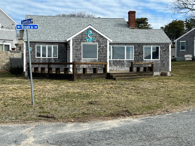 West-Hyannisport Cape Cod Vacation Rental